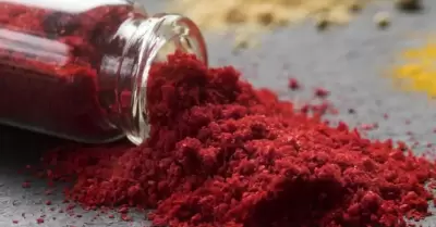 Buscan prohibir el uso del colorante N.º 3 en el Perú.