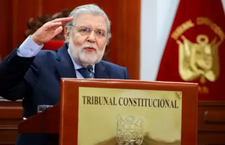 Ernesto Blume cuestiona comportamiento de Delia Espinoza.