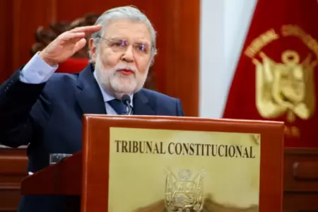 Ernesto Blume cuestiona comportamiento de Delia Espinoza.