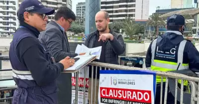 Municipalidad de Miraflores justifica clausura temporal de Larcomar.