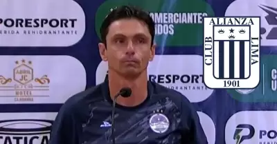 DT de Comerciantes Unidos tras gol anulado ante Alianza Lima.