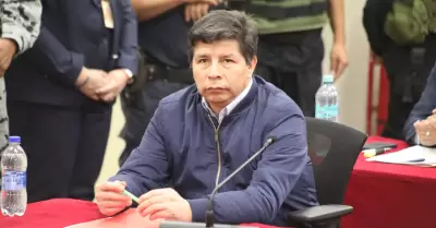 Pedro Castillo rechaza el juicio oral que se le sigue en su contra.