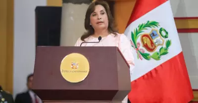 Dina Boluarte: Gobierno defiende la democracia.
