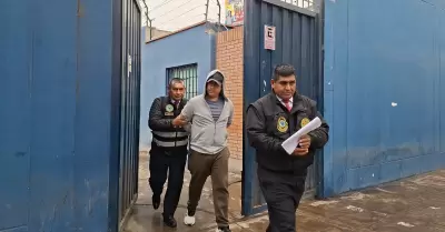 Fiscalía detiene a hijo de Nilo Burga tras allanamiento a su vivienda