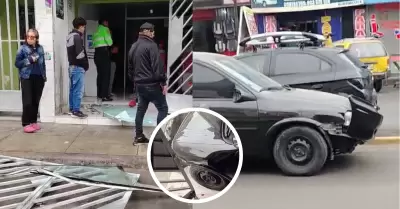 SMP: Chofer intenta estacionar su auto, pero choca contra veterinaria