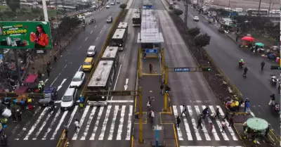 ATU instalará cámaras con botón de pánico en buses y taxis.