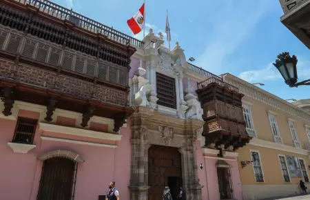 Cancillera pone a disposicin sus plataformas para peruanos en Medio Oriente.