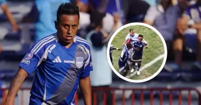Christian Cueva protagonizó altercado en su debut con Emelec.