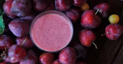 Licuado lleno de antioxidantes: ciruela.