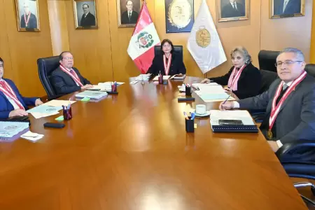 Junta de Fiscales Supremos da la bienvenida al fiscal Toms Glvez.