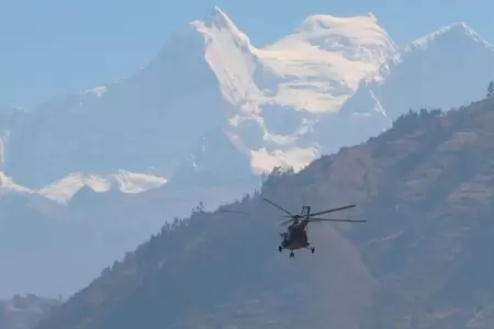 Dos montaistas japoneses quedaron atrapados en Nevado Huascarn.