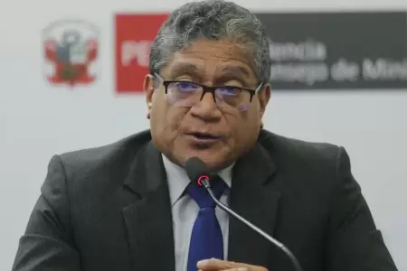 Ministro de Justicia no descarta recibir delincuentes extranjeros.