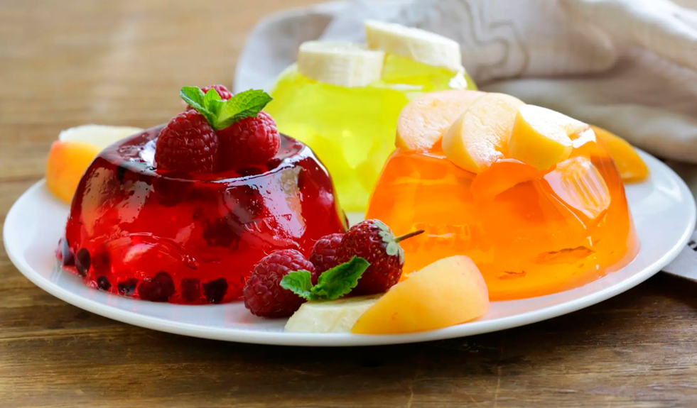 Gelatina casera llena de colgeno que ayudara a combatir el envejecimiento.