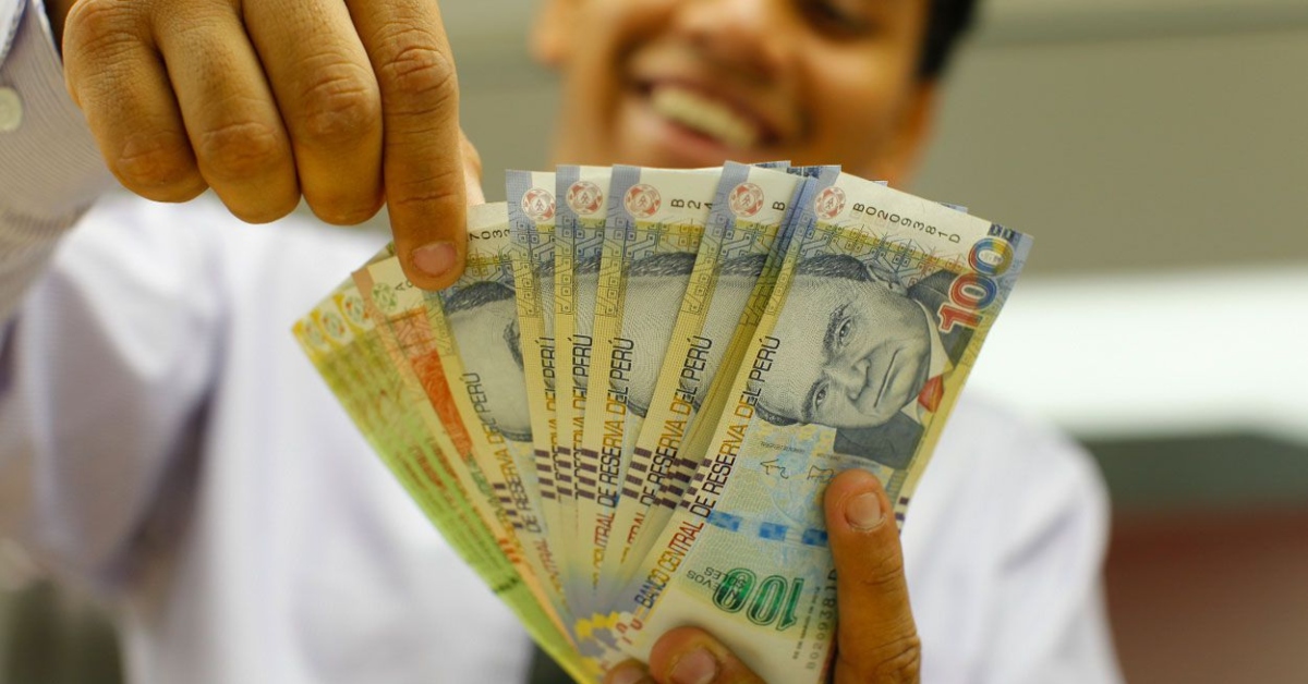Próximos feriados de julio: ¿Cuánto te deben pagar si trabajas 23, 28 o 29 de julio?