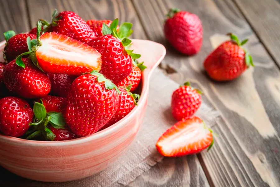 Fresas: fruta que reduce el riesgo de sufrir demencia si lo comes a diario.