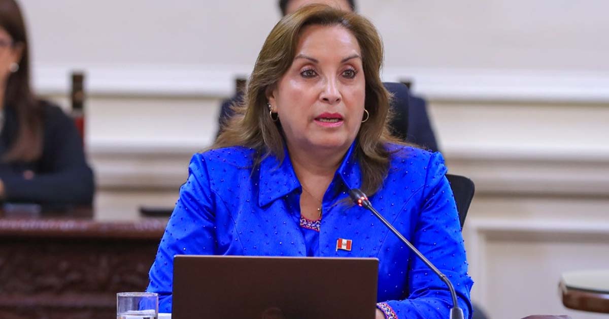 Dina Boluarte a la ciudadanía: "Analicen bien a quién entregan su voto"