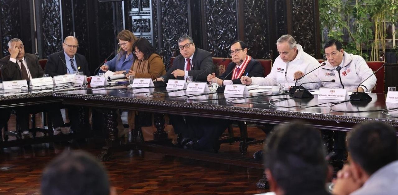 Primer ministro anuncia la creación de subgrupo de trabajo para estudiar el marco jurídico de la minería