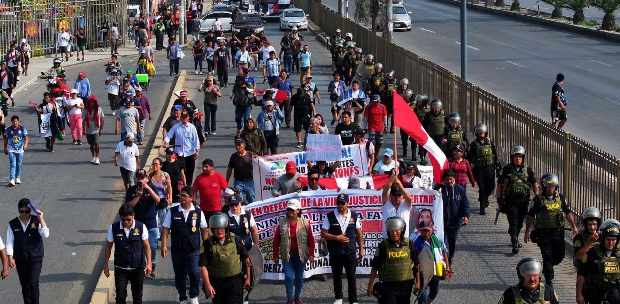 Descartan paro de transportistas en Fiestas Patrias.