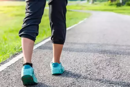 Caminata japonesa para ayudar a controlar tu peso.
