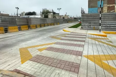 Liberan va auxiliar en la av. Oscar Benavides.