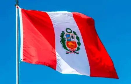 ¿Hay multa por no izar la bandera nacional en Fiestas Patrias?