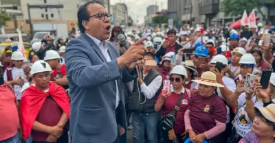 Roberto Sánchez propone ampliar el REINFO hasta diciembre del 2026.