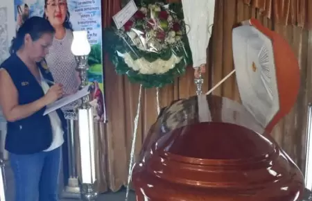 Mujer muere tras bao de florecimiento