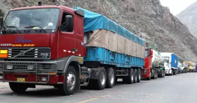 Advierten pérdidas millonarias por paro minero.