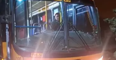 Extorsionadores balean a chofer de empresa 'Santa Anita' en Jicamarca