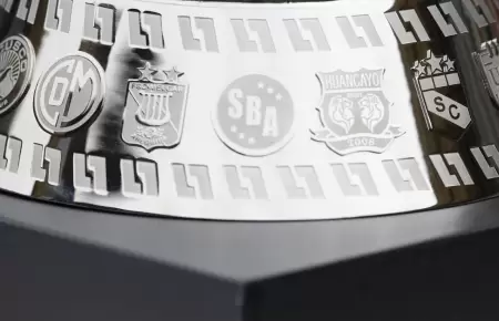 Un tcnico campen de la Liga 1 a punto de volver al ftbol peruano.