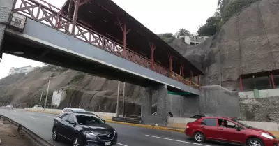 Cierran tramo de la Costa Verde por reparación del puente Bajada de Baños.