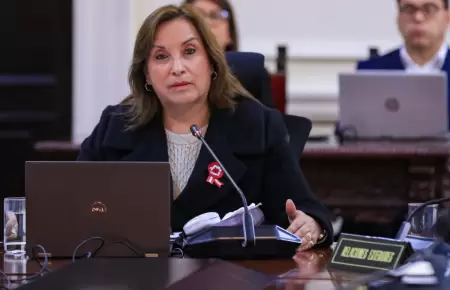 Presidenta Boluarte anuncia mesa de trabajo para abordar la problemtico en el s