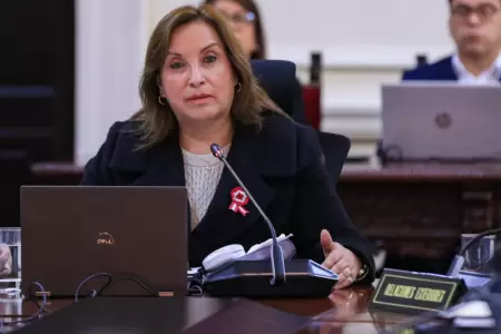 Presidenta Boluarte anuncia mesa de trabajo para abordar la problemtico en el s