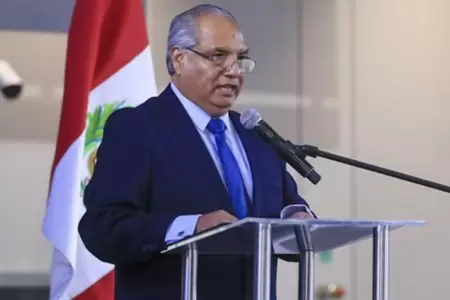 Ministro de Transportes respalda propuesta de transmisin del himno nacional en