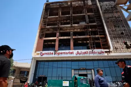 Incendio en mall de Irak deja al menos 60 muertos