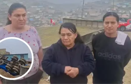 Familia duerme en la calle tras cada de camin cisterna sobre su vivienda