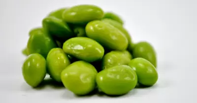 El edamame se presenta como la alterativa a los snacks procesados