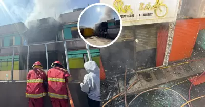 Incendio consume local ubicado cerca a centro comercial en Tacna