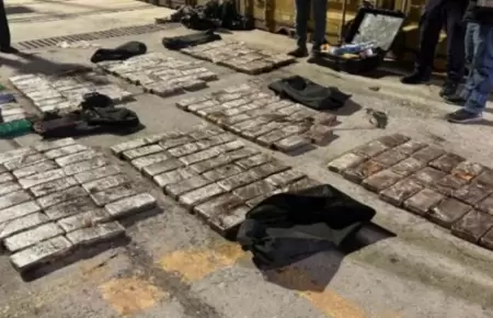 Incautan más de 250 kilos de droga en Paita.