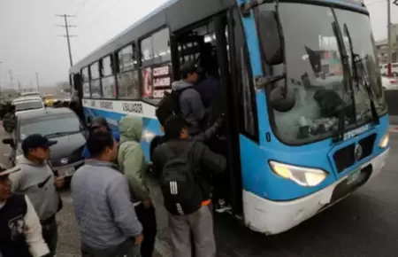 Suspenden paro de transportistas en Lima.