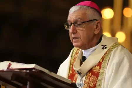 Monseor Carlos Castillo ofrece la Misa y tedeum por Fiestas Patrias.