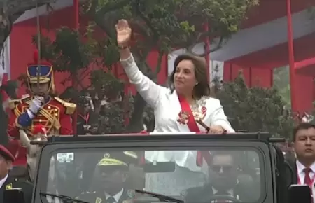 Dina Boluarte llega a la Gran Parada y Desfile Militar 2025