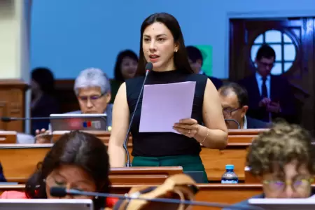 Ana Zegarra rechaza acusaciones por presuntos pagos ilegales