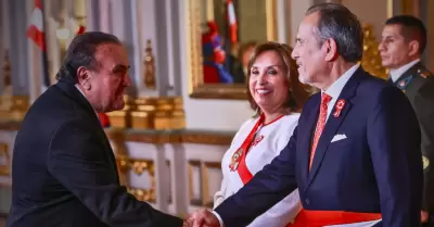 Elmer Schialer y Dina Boluarte