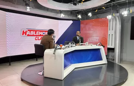 Walter Garca en secuencia "Hablemos de Educacin" de Radio Exitosa