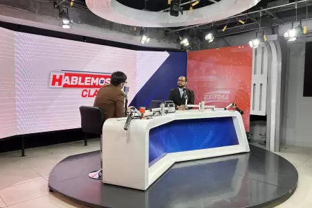 Walter Garca en secuencia "Hablemos de Educacin" de Radio Exitosa