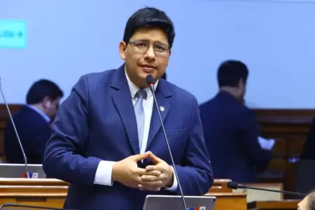Ilich Lpez se pronunci por la denuncia constitucional en su contra