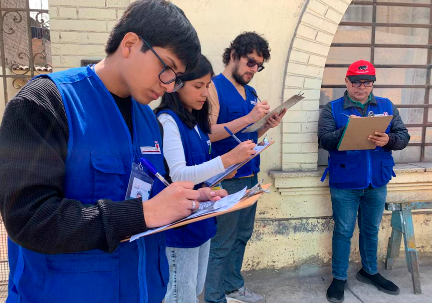 Equipos del Reniec, debidamente identificados con chalecos y fotocheck, acudirn a los domicilios.