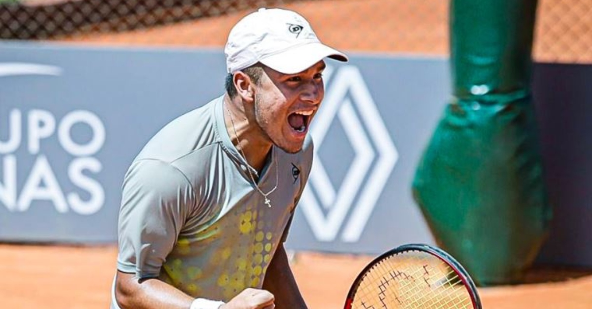 Gonzalo Bueno no deja de ganar: Tenista peruano avanzó a octavos en el Challenger de Cordenons