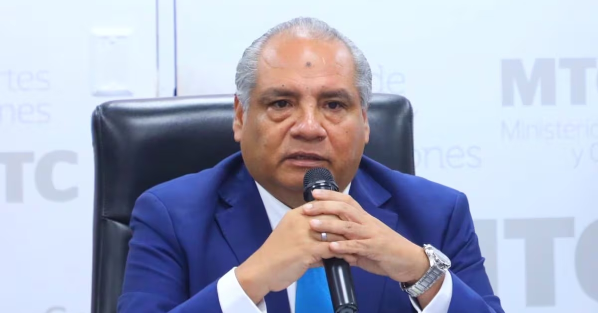 Ministro de Transportes respalda construcción de nuevo penal 'El Frontón': "Hay que tomar medidas drásticas"